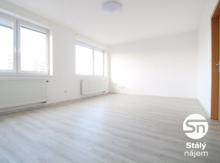 Pronájem bytu, 1+kk, 35 m²