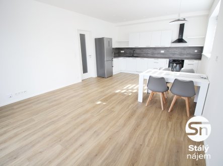 Pronájem bytu, 3+kk, 79 m²