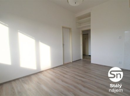 Pronájem bytu, 1+1, 43 m²