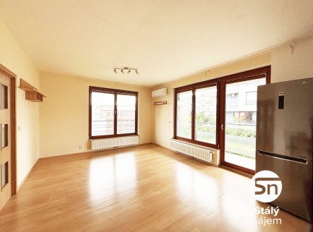 Pronájem bytu, 2+kk, 62 m²