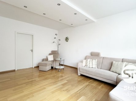 Pronájem bytu, 3+1, 69 m²