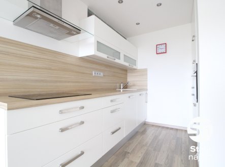 Pronájem bytu, 3+kk, 58 m²