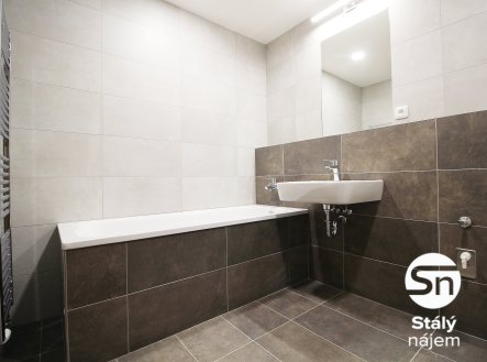 Pronájem bytu, 2+kk, 66 m²