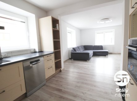 Pronájem bytu, 4+kk, 86 m²