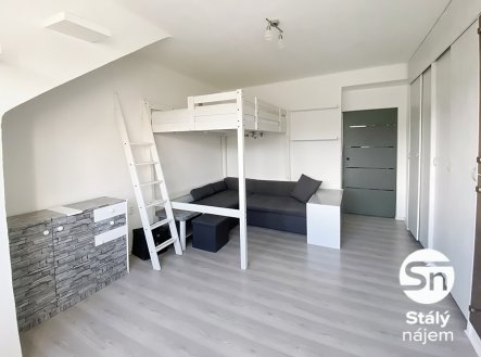 Pronájem bytu, 1+kk, 32 m²
