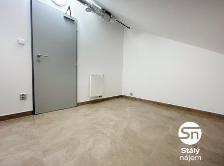 Pronájem bytu, 1+kk, 34 m²