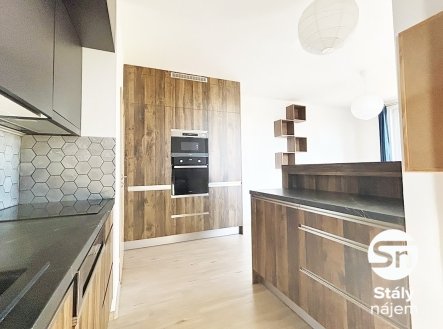 Pronájem bytu, 1+kk, 40 m²