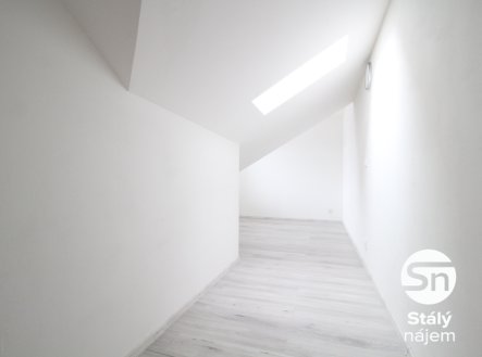 Pronájem bytu, 3+kk, 78 m²