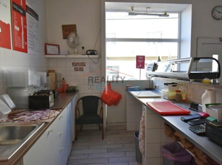 Pronájem obchodní prostory, 80 m²