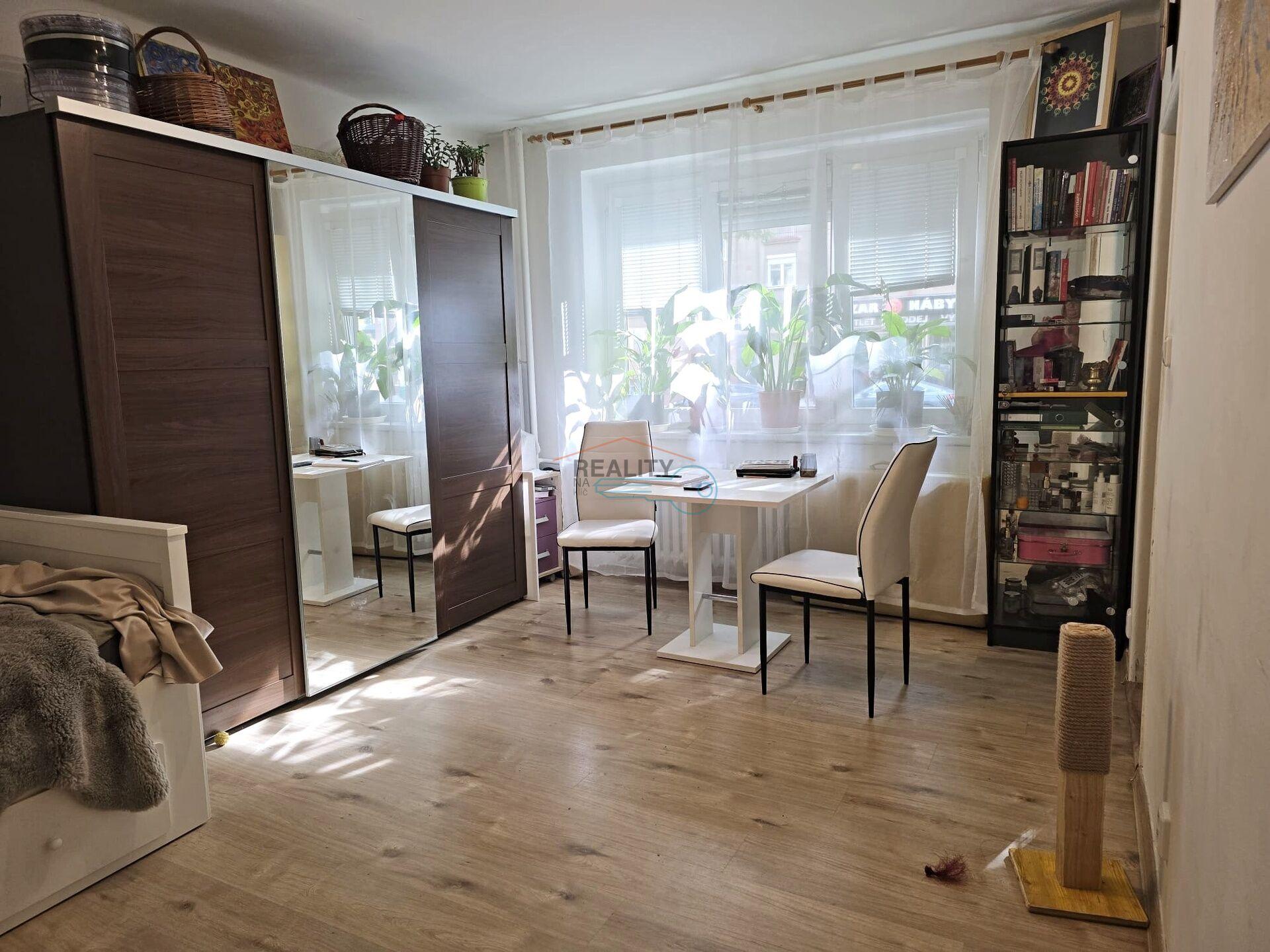 Prodej bytu 1+1, 26 m², sklep, Praha 9 – Sokolovská