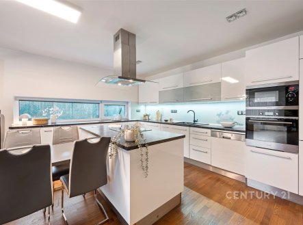 Prodej domu/vily, 257 m²