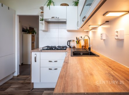 Prodej bytu, 4+1, 86 m²