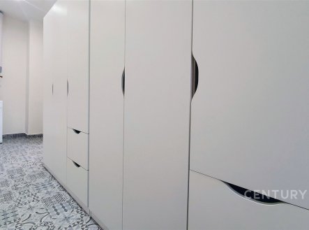 Pronájem bytu, 1+kk, 36 m²
