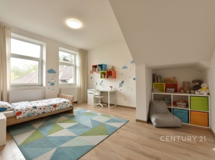 Pronájem bytu, 3+kk, 72 m²