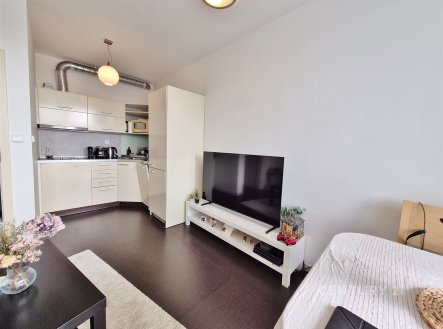 Pronájem bytu, 2+kk, 47 m²