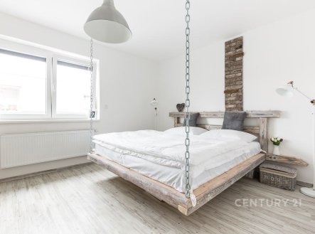 Pronájem bytu, 2+kk, 59 m²
