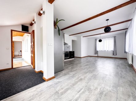 Pronájem bytu, 3+kk, 72 m²
