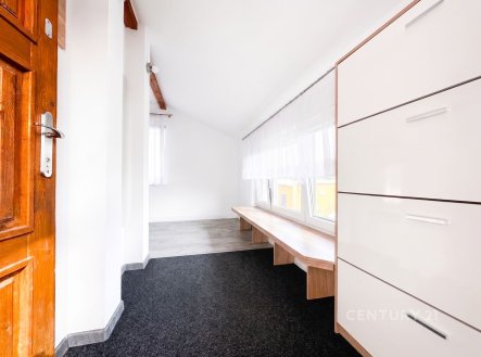 Pronájem bytu, 3+kk, 72 m²