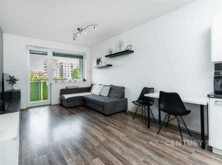 Pronájem bytu, 2+kk, 50 m²