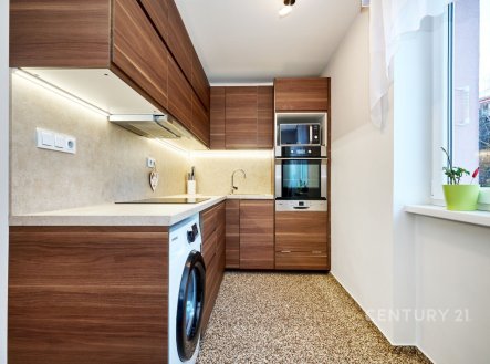 Pronájem bytu, 2+1, 54 m²
