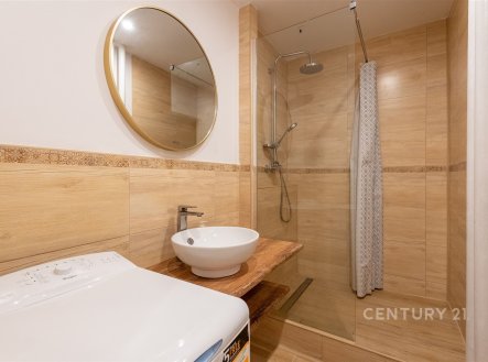 Pronájem bytu, 1+1, 38 m²