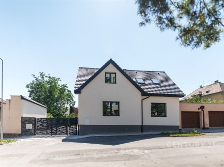 Prodej domu/vily, 242 m²