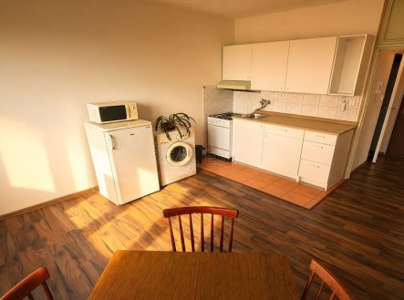 kuchyn-2.jpeg | Pronájem bytu, 1+1, 39 m²