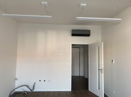 Pronájem bytu, 1+kk, 33 m²