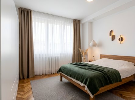 Pronájem bytu, 2+1, 60 m²
