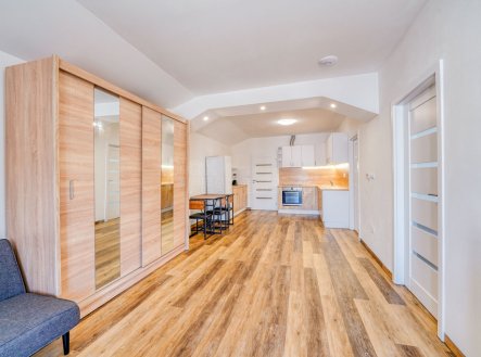Prodej bytu, 3+kk, 79 m²