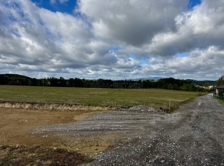 img-e8386.jpg | Prodej - pozemek pro bydlení, 1 454 m²