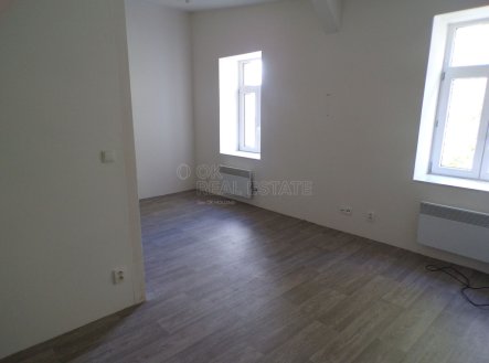 Pronájem bytu, 1+kk, 30 m²