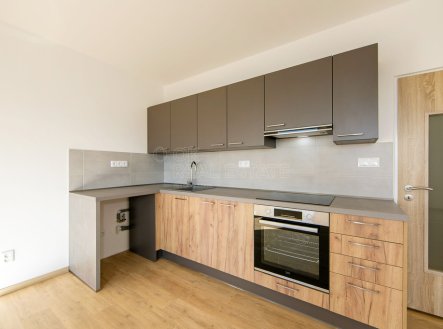 Pronájem bytu, 1+kk, 32 m²