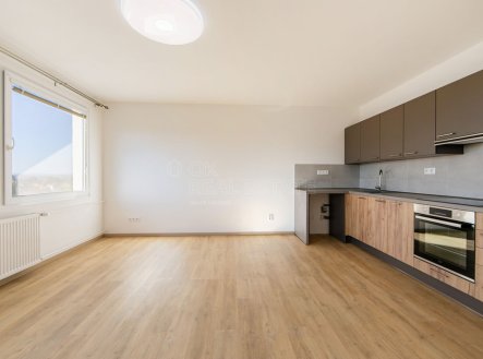 Pronájem bytu, 1+kk, 32 m²