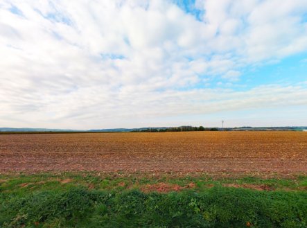 Prodej pozemku pro komerční výstavbu, 3 061 m²