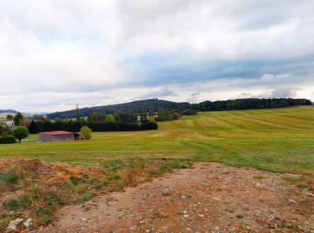 Prodej pozemku pro bydlení, 4 428 m²