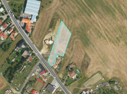 Prodej pozemku pro bydlení, 3 292 m²