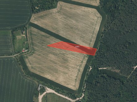 Prodej pozemku, zemědělská půda, 12 586 m²
