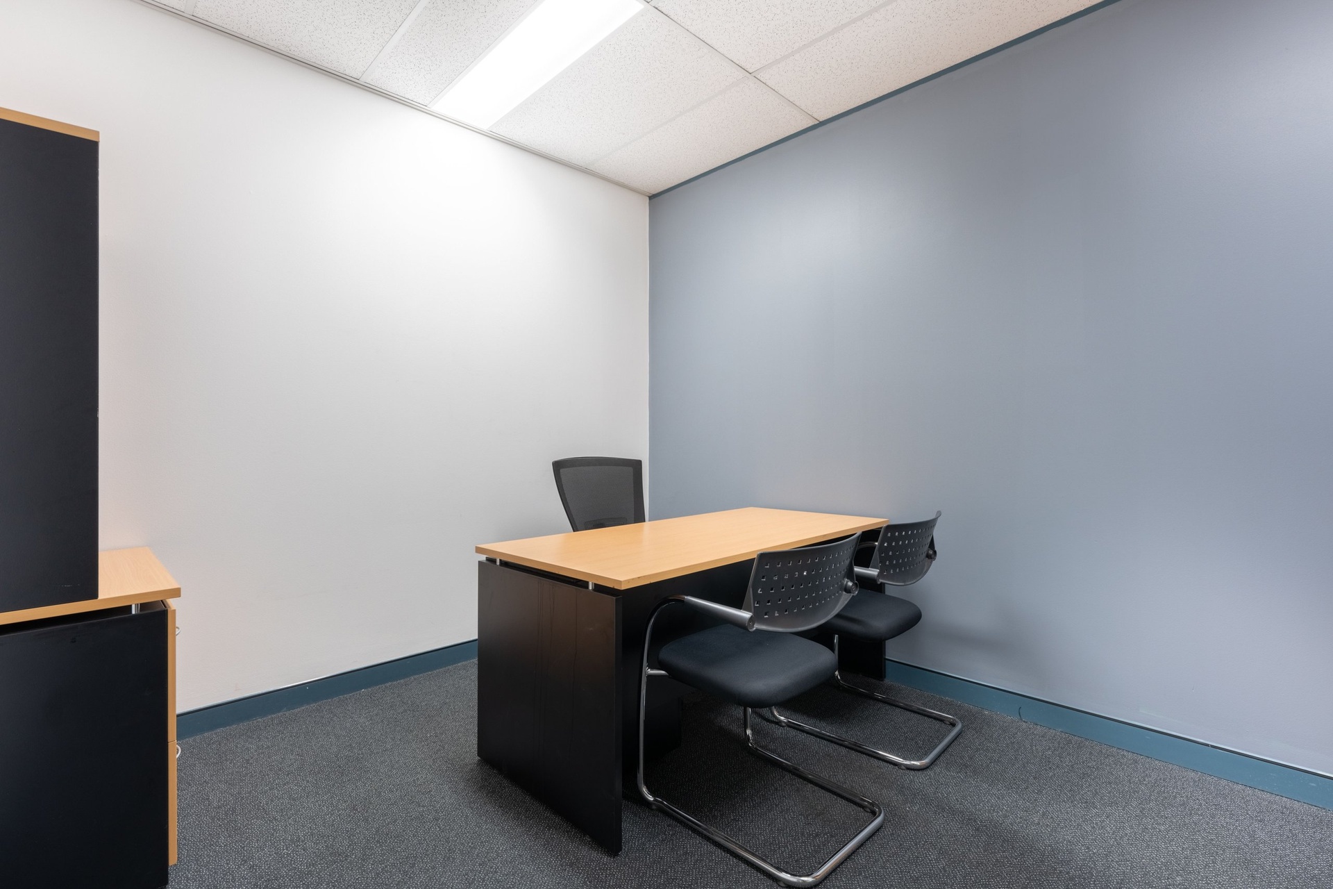 Generic Small Office_03
