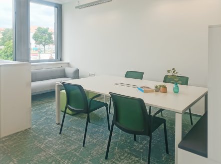 Pronájem kanceláře, 110 m²