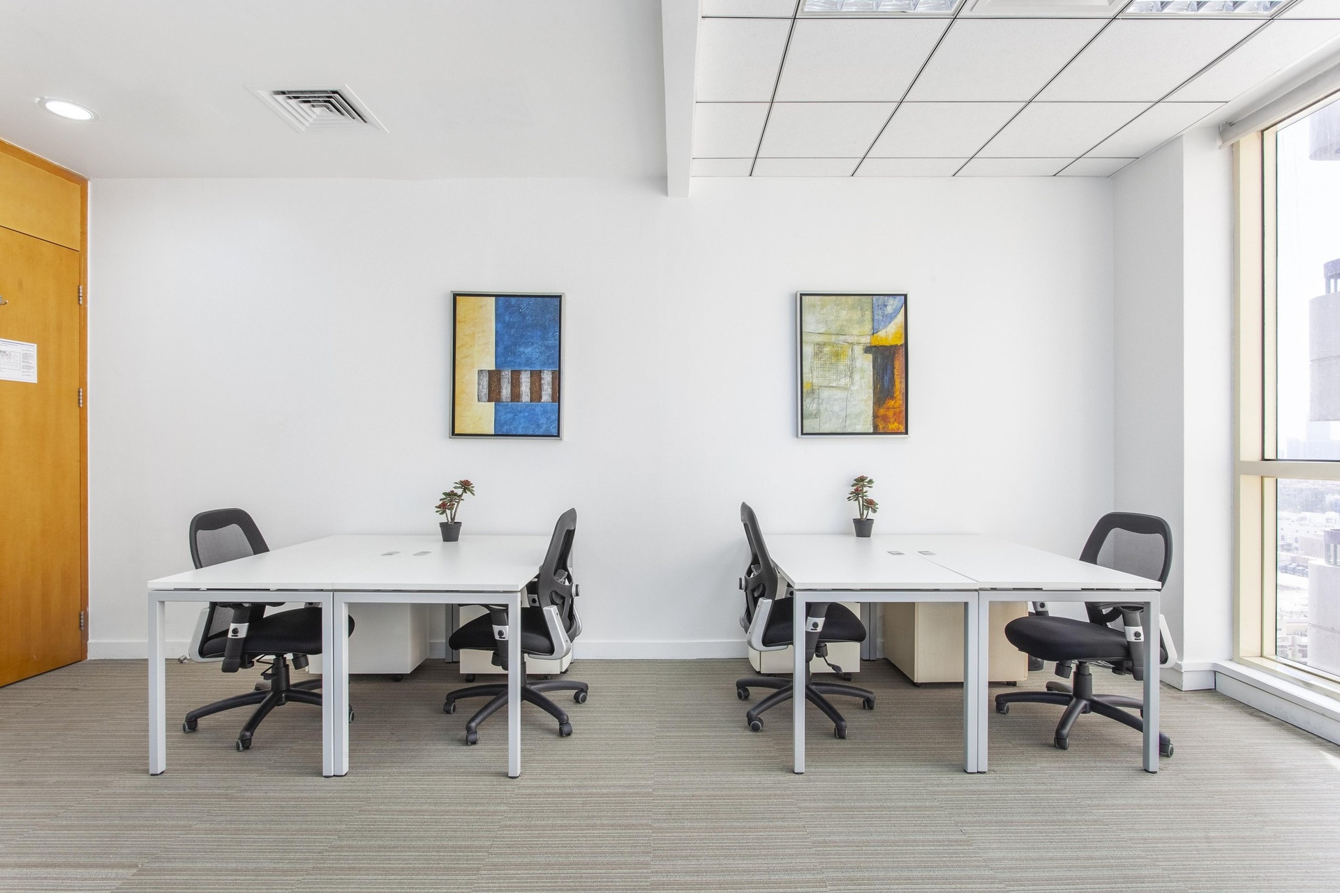 Generic Office_09