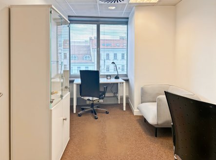 Pronájem kanceláře, 50 m² obrázek