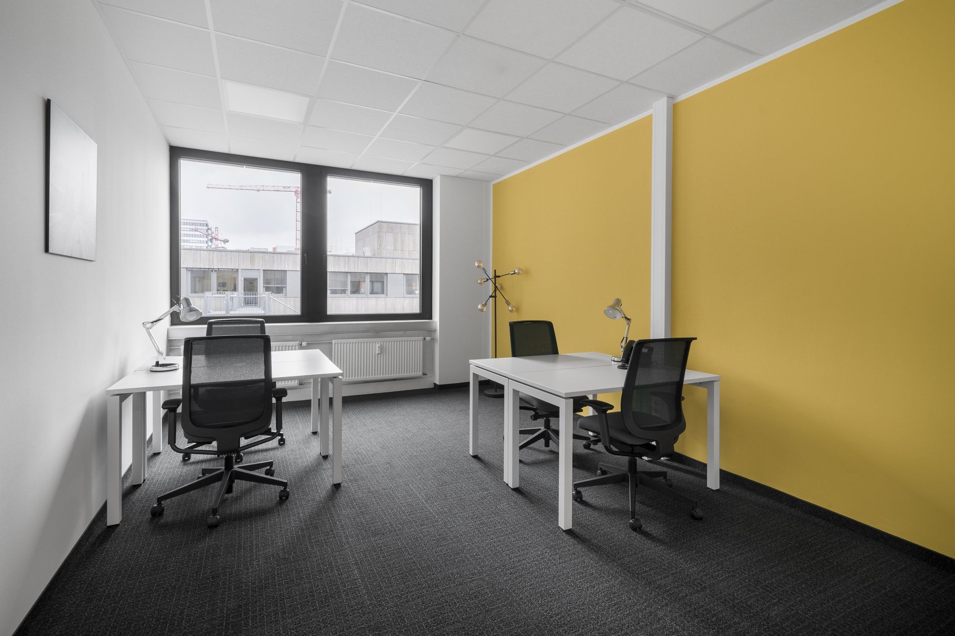 Regus Lyoner Stern 5166 Frankfurt Germany Office - Lyoner Stern
