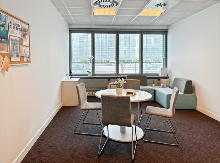 Pronájem kanceláře, 75 m² obrázek