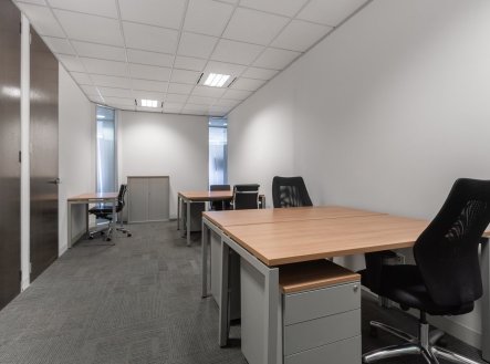 Pronájem kanceláře, 75 m²