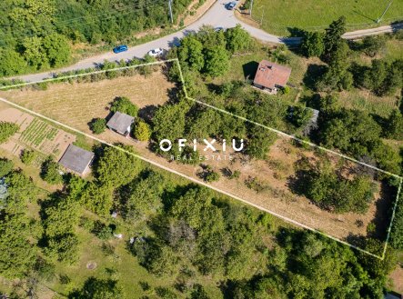 Prodej pozemku pro bydlení, 2 388 m²