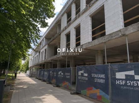 Pronájem obchodní prostory, 183 m²