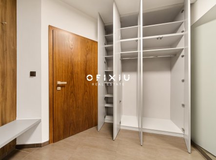 Pronájem bytu, 3+kk, 94 m²
