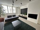 Pronájem kanceláře, 380 m²