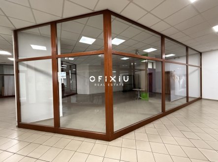 Pronájem obchodní prostory, 62 m²